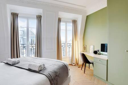 Holiday home Chic Au Coeur De Montorgueil 2bdr *