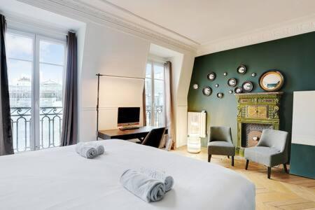 Holiday home Chic Au Coeur De Montorgueil 2bdr *